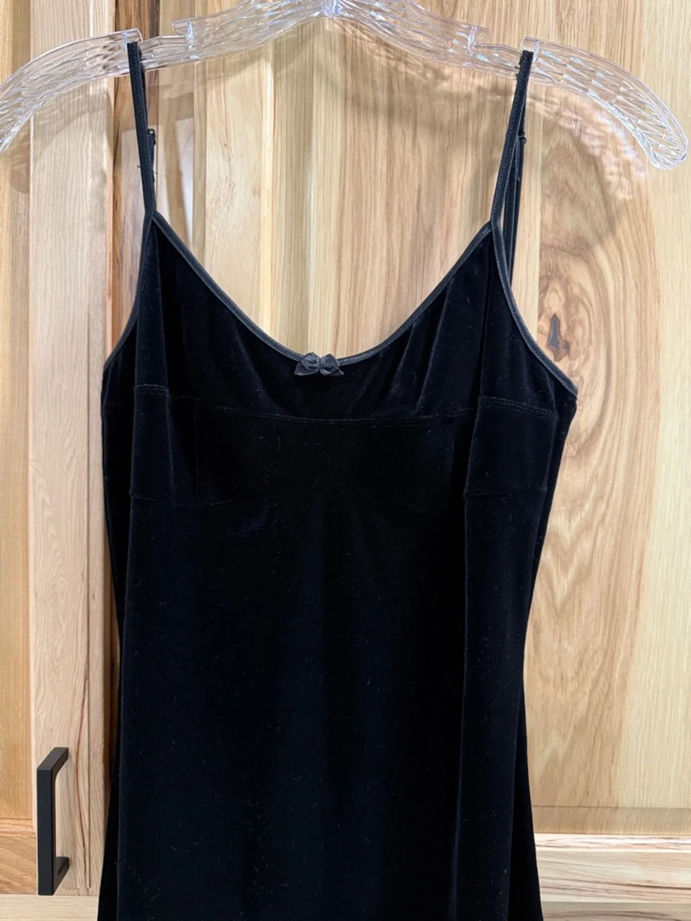 Josie Natori Crushed Velvet Dark Romantic Black Spaghetti Strap Slip Dress Sz S